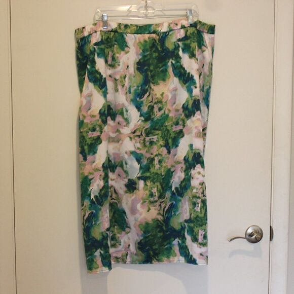 NEW Halogen Multicolor Floral Midi Skirts Women's Size 1X - Picture 5 of 9